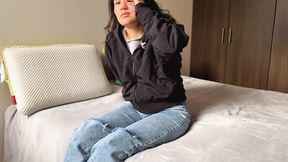 I invite my neighbor to my house and we end up doing intense scissoring and an intense 69. - HD - 25:03 video - from xHamster