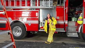 4k) - Brunette Milf With Big Naturals In Firefighter Cosplay Hardcore - 4K - 8:00 video - from ManySex