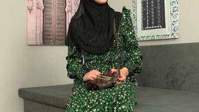 ”An angry husband found a lot of money with his hijab wife” - HD - 9:20 video - from 4Wank