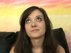 Good Looking Brunette Girl Getting Face Fucked Roughly - 5:01 video - from DrTuber