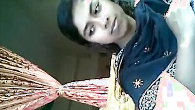 Bangladeshi Chittagong’s Tuition Teacher Kiss His Student - 9:18 video - from MomVids
