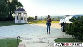 Feet Goddess Gigi Dior Banged Outdoors After Feet Worshipping - 10:58 video - featuring Gigi Dior - from PovRZ