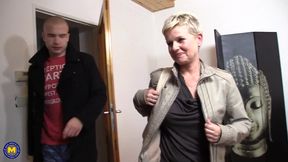 Mature Amateur Wife Has Sex with Her Neighbor - HD - 8:12 video - from xHamster