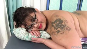 Big-titted Asian BBW gets massaged and toyed - SD - 15:05 video - from BigButtHoles