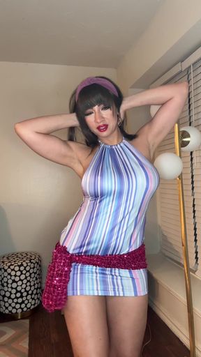 Egyptian MILF Sasha Pearl in Bellydancing Striptease - HD - 20:15 video - from FapHouse
