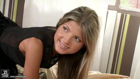 Cute Blond Hair Babe With Knob In Butt - Gina Gerson - HD - 32:27 video - from Xozilla