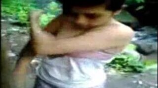 indonesia- senggama di sungai - SD - 20:37 video - from ZBPorn