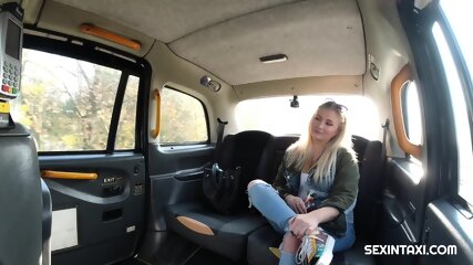 Horny blonde showed tits and more to taxi driver - 9:55 video - featuring Cayla Lyons - from Eporner