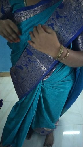 Hot Saree Wearing - HD - 8:58 video - from FapHouse