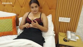 Indian Lady Boss Having Nude Erotic Massage Then Servant Has Fucked Boss Madam Full Hindi Audio - SD - 27:19 video - from FapHouse