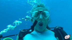 Alone Time in Bonaire - HD - 22:02 video - from xHamster