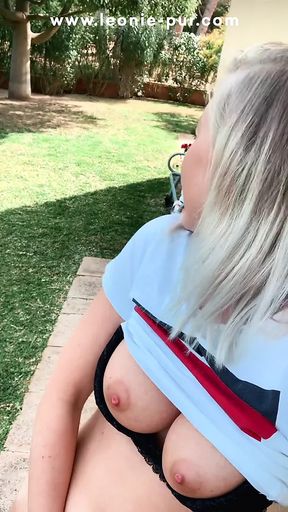 WTF totally horny! Secretly masturbating in the garden - HD - 5:29 video - featuring Leonie Pur - from xHamster
