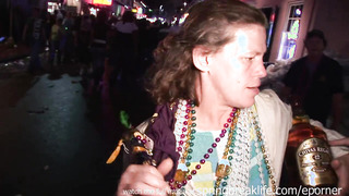 Mardi Gras Street Displaying - HD - 5:46 video - from UiPorn