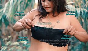 madhu (sucharita) changing saree - HD - 5:15 video - from PornOne