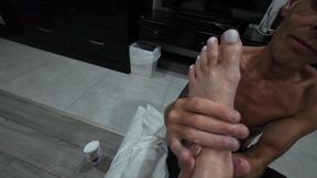 Giving Mistress a Creamy Foot Massage - SD - 9:34 video - from FapHouse