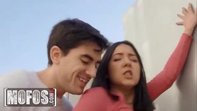 Lucky Jordi Meets Busty Valeria Valois Who Desperately Asks For His Help In Exchange With A Nice Blowjob - Mofos - HD - 12:13 video - from XVideos