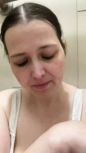 I'm a chatterbox as I play and Cum - HD - 21:05 video - from xHamster