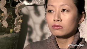 Lüsterne Neuberlinerin befriedigt sich selber - Gorgeous skinny Asian masturbating solo with toys - HD - 12:37 video - from Xtits