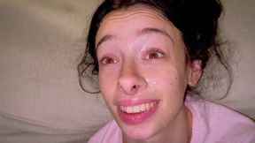 Naughty Stepdaughter Eat Stepdaddy Dick When Stepmom Isn't Home