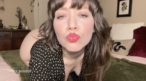 Step-Mommy's Lips JOI - HD - 9:36 video - from LoyalFans