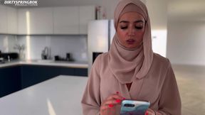 Hungry Muslim Girl Breaks Her Fast with BBC - 4K - 26:48 video - from xHamster