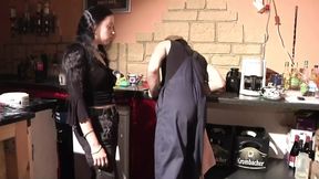 Brunette slut gets fucked by the repairman - HD - 7:49 video - from xHamster
