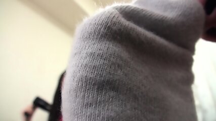 sexy feet - 129:26 video - from Eporner
