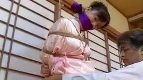 Ninfeta Asiática Atada y Jugando con su Pijama de Noche - 53:46 video - from JapanWhores