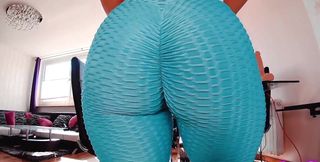 Erotic Delights Unleashed: Sexydea's Twerk and Ass Spreading Fiesta! - HD - 2:32 video - from xHamster