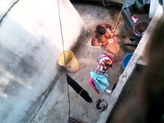 Brandie from 1fuckdatecom - Bengali mom bath - 6:31 video - from DrTuber