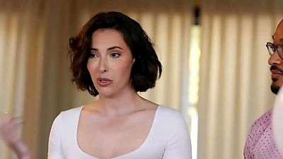 ACCIDENTAL GANGBANG - Hot Casey Calvert Get Gangbanged To Relieve Boredom FRENCH SUBTITLES - HD - 15:46 video - from its.PORN