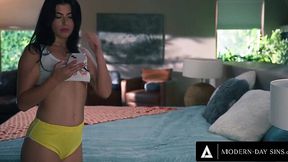 Modern Slut Meets Her Match: Gal Gets Down & Dirty with Hot DILF on First Date - HD - 16:17 video - featuring Gal Ritchie - from Jizzberry