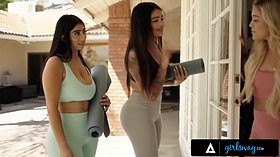 Violet Myers & Carolina Cortez team up to fuck their yoga teacher Kali Roses in a wild threesome - HD - 5:34 video - from Hog.tv