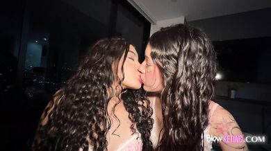 The best deep throat THREESOME with 2 18yo LATIN girls - HD - 9:47 video - from Juicexxx