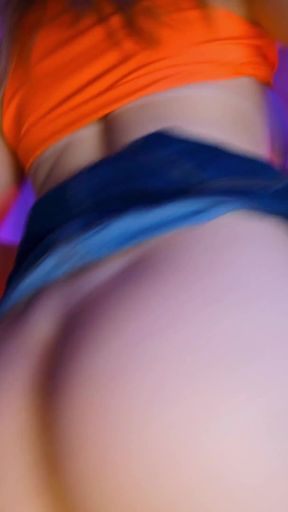 Hot Latina Babe Dancing and Twerking Naked - Watch Until You Bust a Nut! - SD - 0:39 video - from FapHouse
