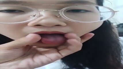 Vietnamese slave in glasses full video - 84:23 video - from Eporner