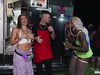Festival Slut Gets Freaky2645 - HD - 32:31 video - from PornoXO