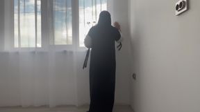Arab Stepmom Gives JOI With Talk - 4K - 9:39 video - from xHamster