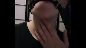 Oh I wasn'_t *just* wearing my leather muzzle, I had this tight ball gag underneath too, and ended up covered in quite a bit o... - HD - 0:25 video - from XVideosRed