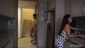 STEPMOTHER IS SEDUCED BY HER STEPSON WHO LETS HIMSELF BE CARRIED OUT BY PLEASURE AND LUST UNTIL HE MAKES HIM CUM. - HD - 20:42 video - from xHamster