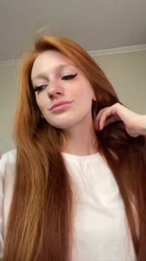 Smoking girl - HD - 2:29 video - from Pornzona