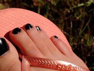 BARE FEET FLIP FLOP - HD - 30:37 video - from Fetishpapa