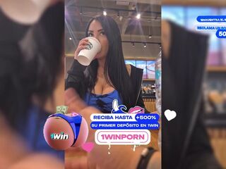 Colombiana se pone muy cachonda en un centro comercial de Bogotá - ALEJANDRA PALACIOS - HD - 10:06 video - featuring Alejandra Palacios - from Lesbian8