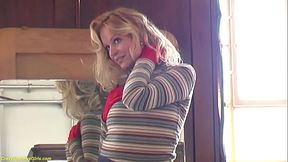sexy photo session with busty spandex babe - HD - 9:51 video - from XVideosRed