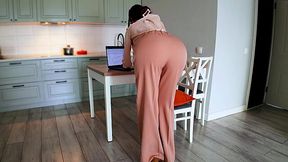 My hot stepmom with nice ass seduces me, craving my cock. She gives me a blowjob and bends over, begging me to pound her pussy - HD - 11:58 video - from AnySex