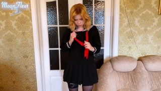 Симпатичную школьницу-косплеершу отшлепал и трахнул в глотку отчим - HD - 5:40 video - from CosplayPornTube