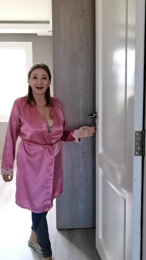 An unexpected visit to grandma ended with the balls being drained - HD - 7:55 video - from xHamster