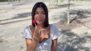 POV Tu novia tímida acepta reto caliente en público, follan y casi los pillan - HD - 18:37 video - from Pornzona