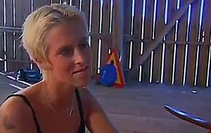 Svensk trekant sprutande - 8:38 video - from SexTVX