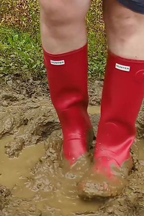 Our Mud Hunter Adventure - HD - 0:39 video - from xHamster